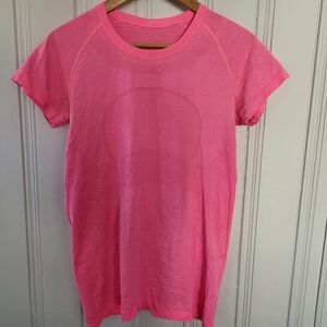 Lululemon Pink RunTech Shirt